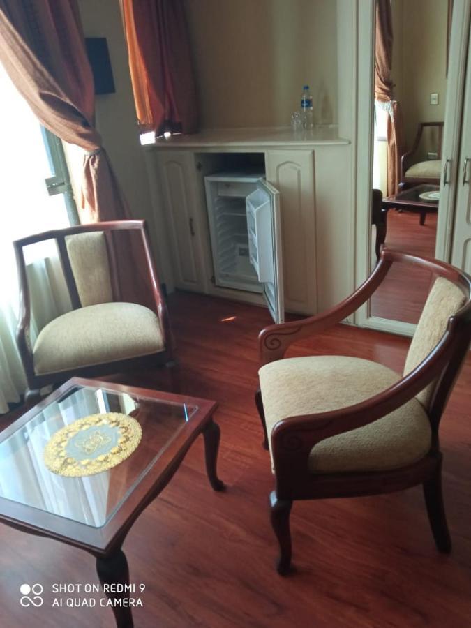 Hotel Prado Internacional لوخا المظهر الخارجي الصورة