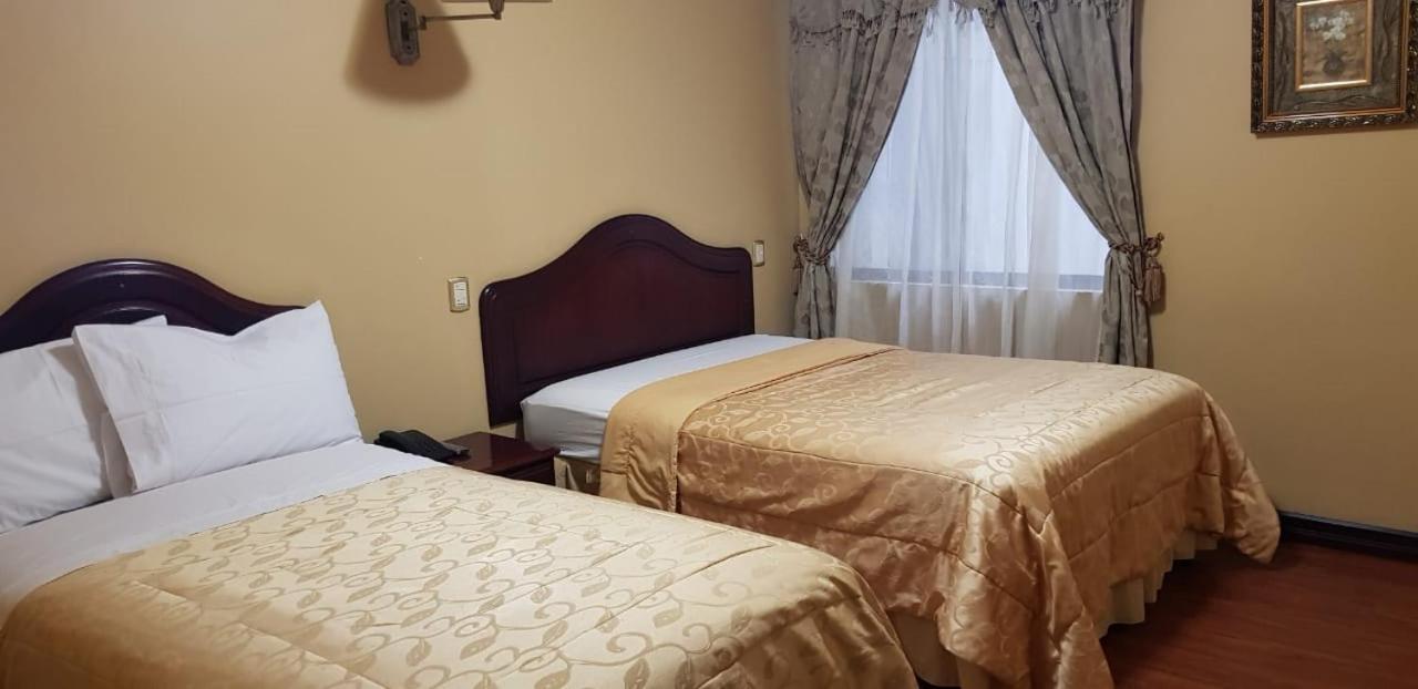 Hotel Prado Internacional لوخا المظهر الخارجي الصورة